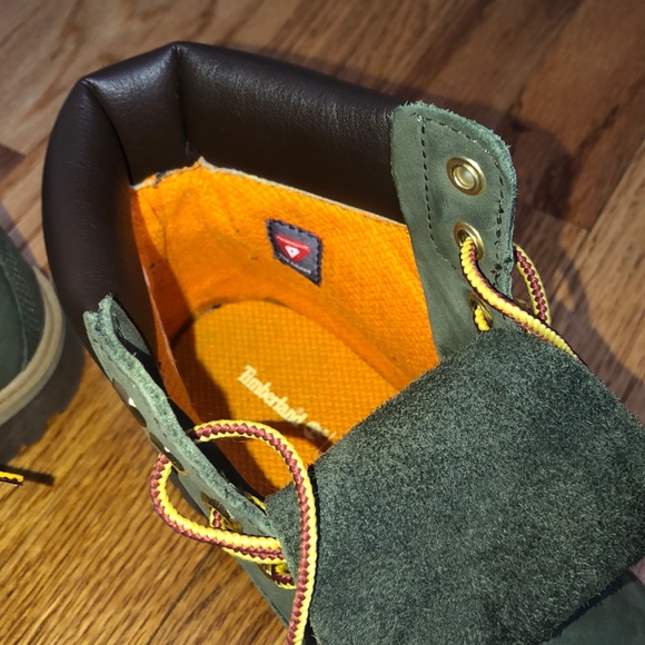 Army green Kids Timberlands - Picture 5 of 6